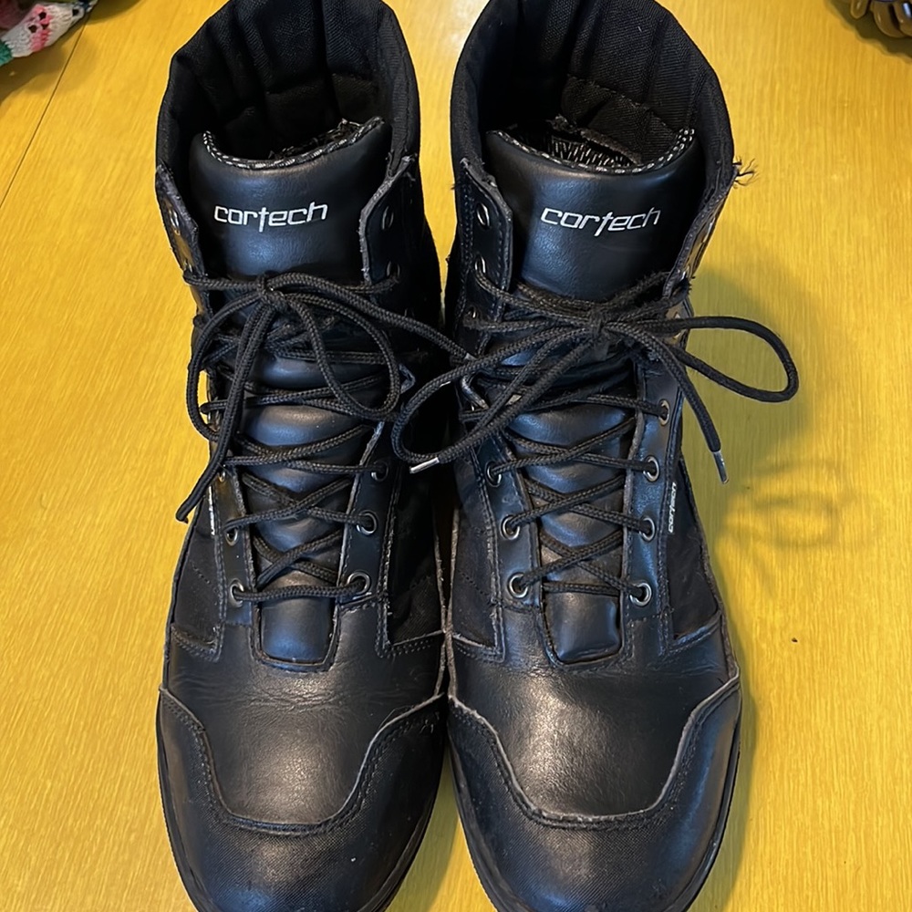 Cortech waterproof black motorcycle boots men’s size 10